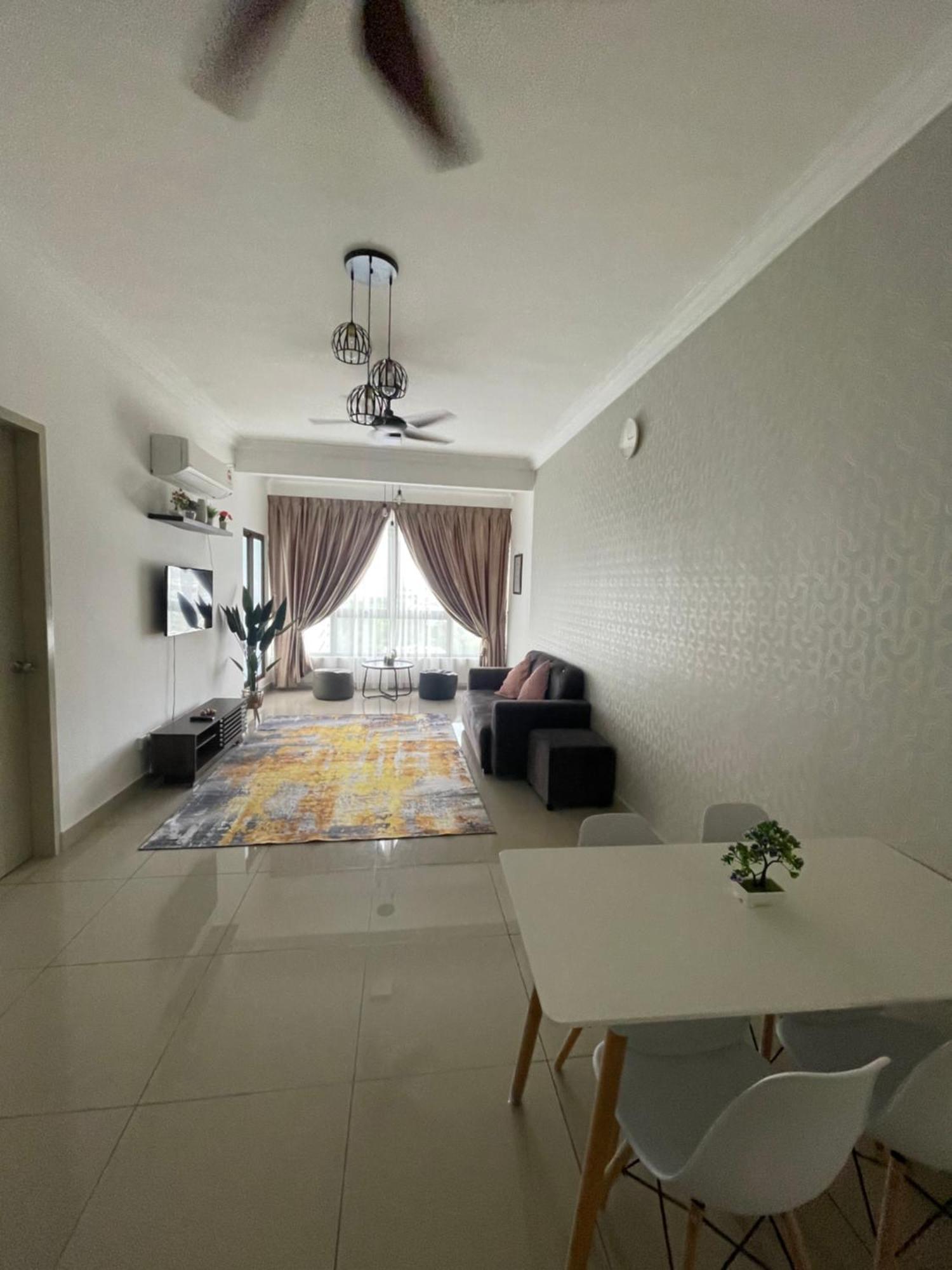 Homestay Shah Rizki@Bali Resident Melaka-Muslim Friedly Malacca Exterior foto