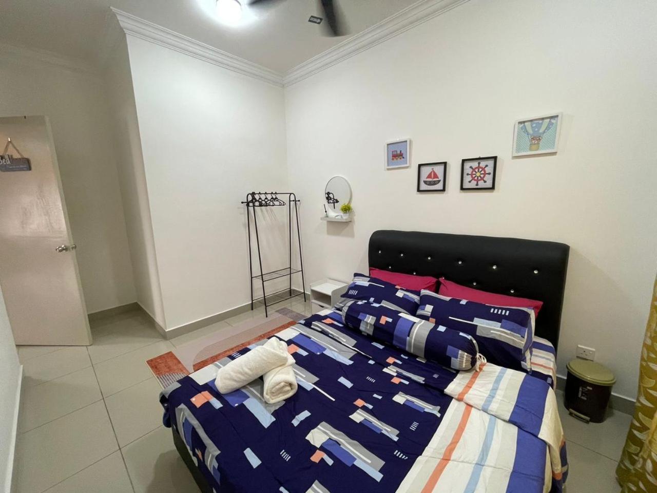 Homestay Shah Rizki@Bali Resident Melaka-Muslim Friedly Malacca Exterior foto